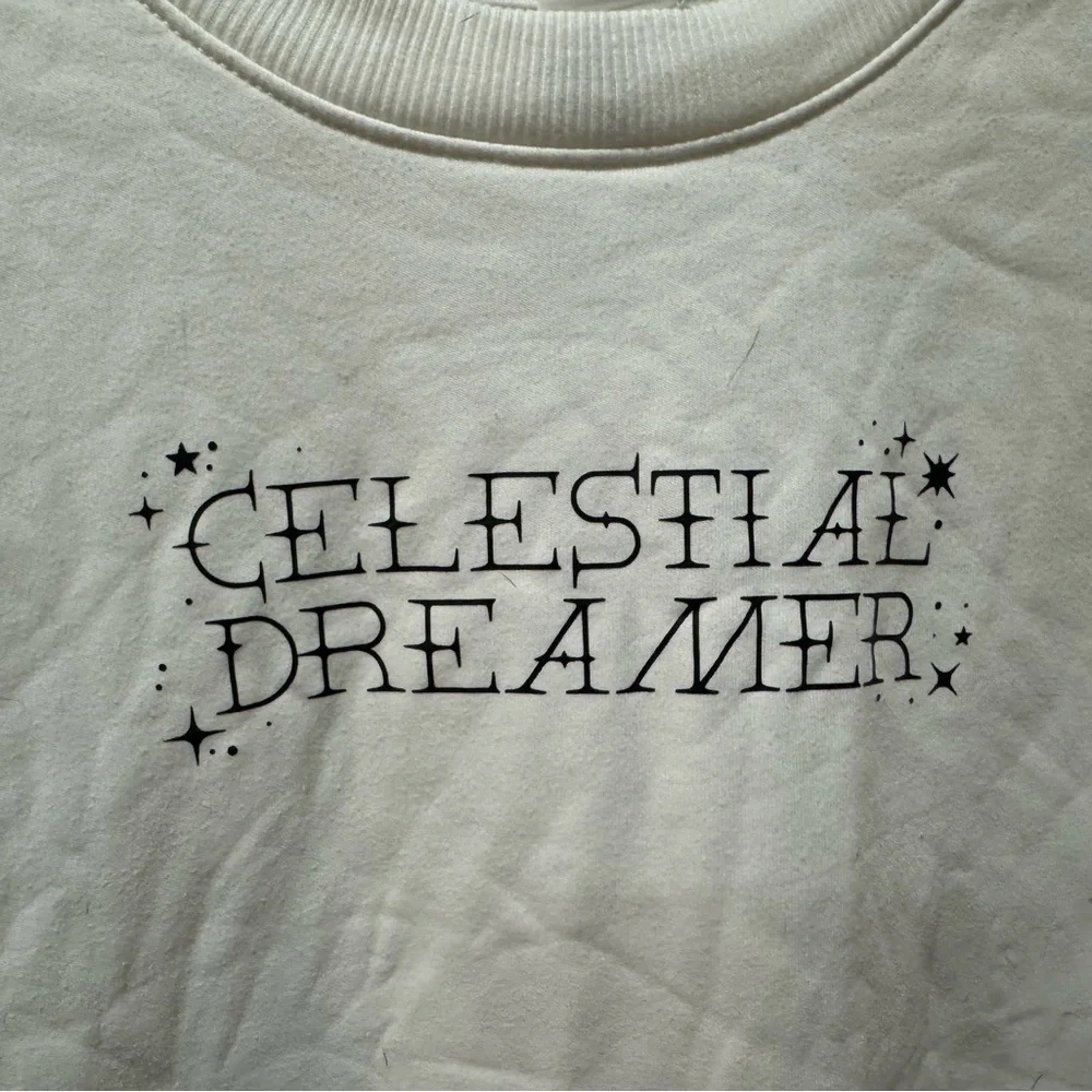 art class white top